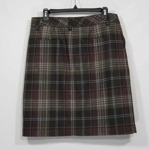 Eddie Bauer  Wool Blend  Green Burgundy Plaid Mini Skirt Women's Size 10 - Picture 3 of 5